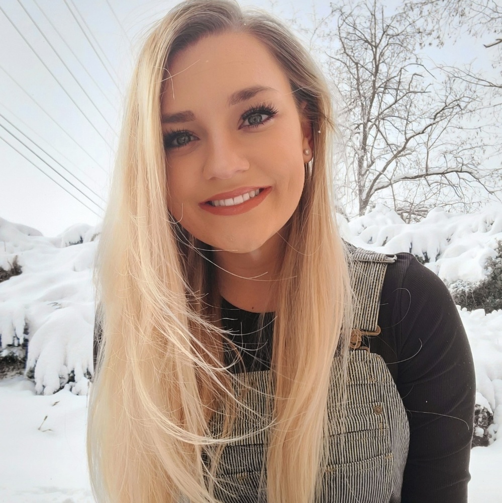 Meet your Posher, Samantha